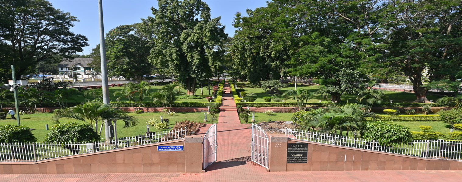 ड्रोन-व्यू-ऑफ-इंस्टीट्यूट-2